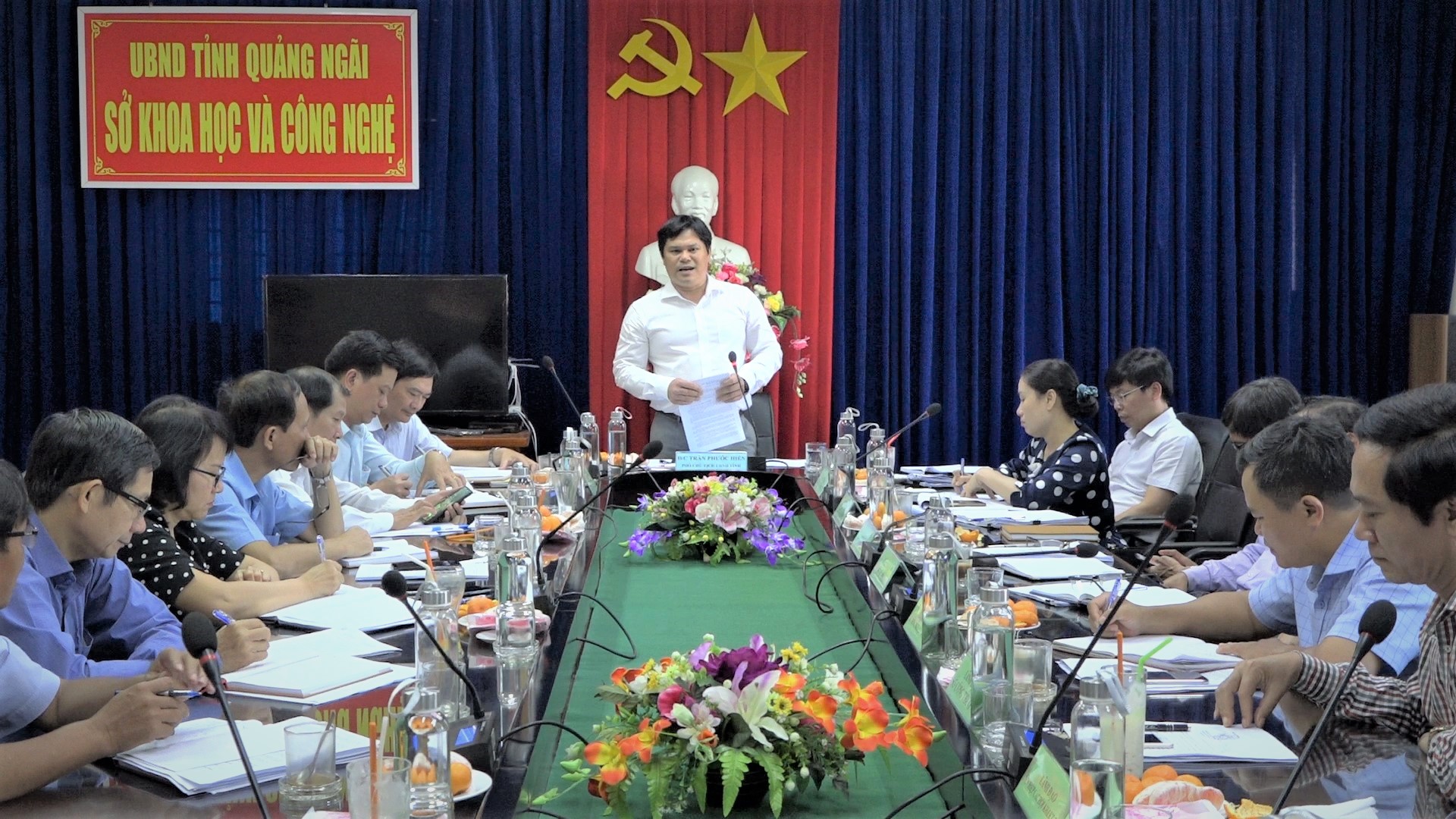 Phó Chủ tịch UBND tỉnh Trần Phước Hiền về làm việc với Sở Khoa học và Công nghệ.