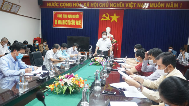 Đ/c Nguyễn Văn Thành, Tỉnh ủy viên, Bí thư Đảng ủy, Giám đốc Sở KH&CN chủ trì Hội nghị.