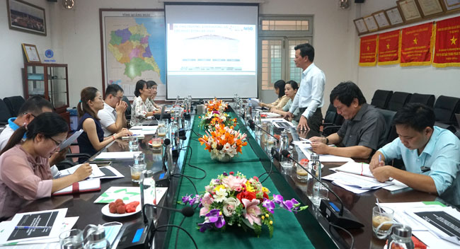 ThS. Trần Công Hoà, Phó Giám đốc Sở KH&CN chủ trì buổi làm việc.