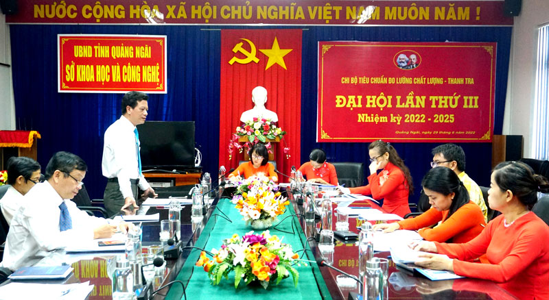 Đồng chí Trần Công Hòa, Phó Bí thư Đảng ủy Sở phát biểu chỉ đạo Đại hội.