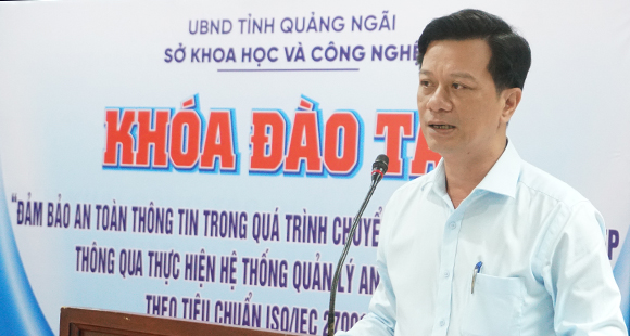 ThS. Trần Công Hòa – Phó Giám đốc Sở KH&CN phát biểu khai mạc Khóa đào tạo.