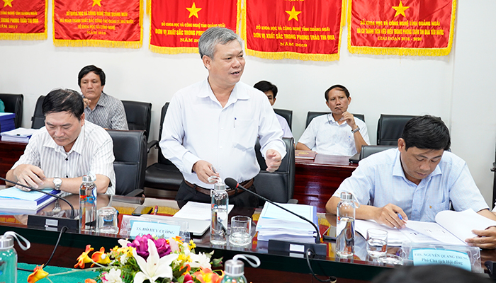 TS. Hồ Huy Cường, Viện trưởng Viện KHKT Nông nghiệp Duyên hải Nam Trung bộ - Chủ tịch Hội đồng chủ trì cuộc họp.