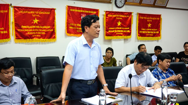 Đ/c Trần Công Hòa, Phó Giám đốc, Chủ tịch Công đoàn Sở KH&CN phát biểu tại Hội nghị.