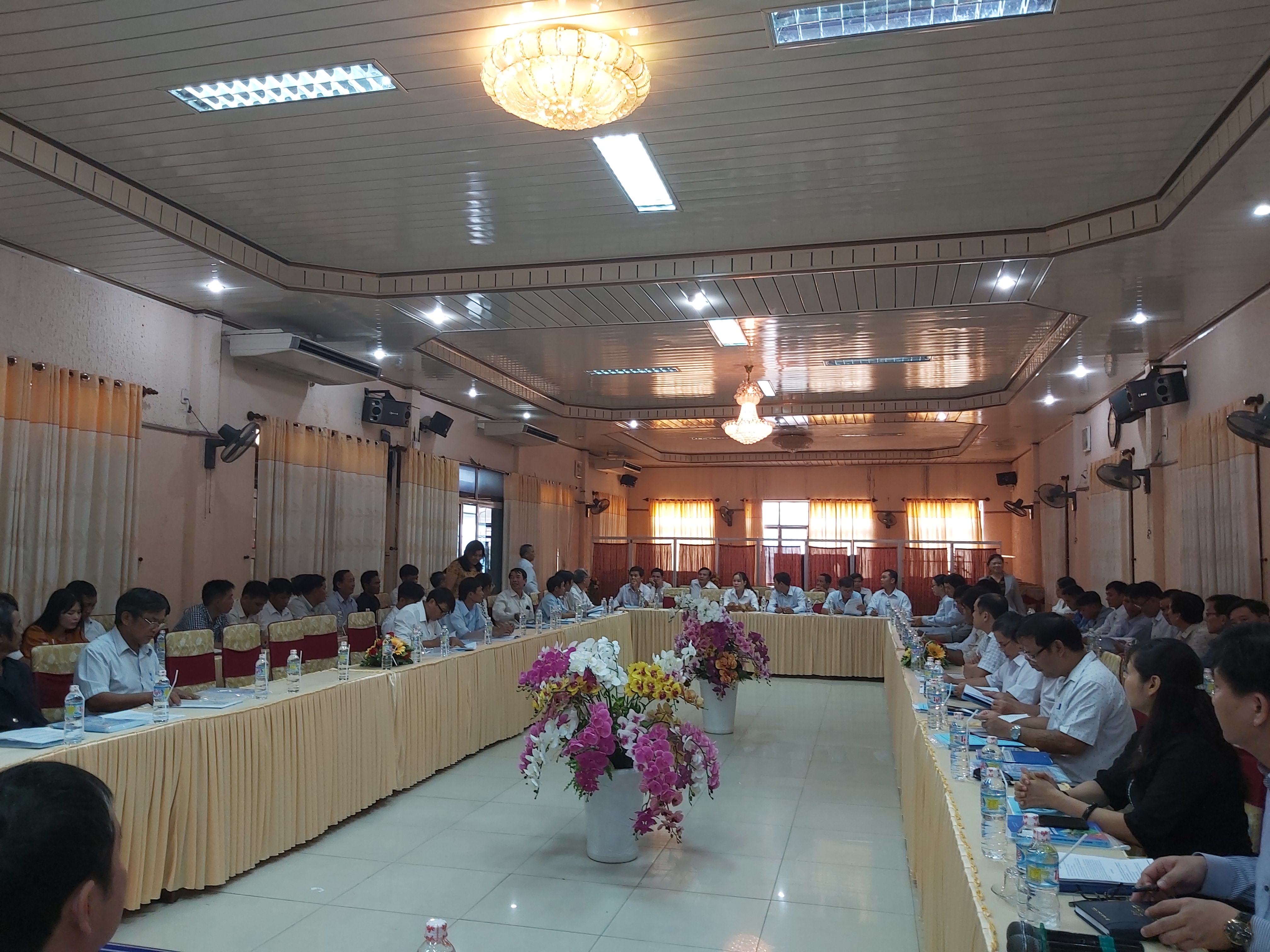 Hội thảo chia sẻ, trao đổi kinh nghiệm phổ biến, giáo dục pháp luật vùng đồng bào dân tộc thiểu số do Ủy ban Dân tộc tổ chức tại thành phố Quy Nhơn, tỉnh Bình Định