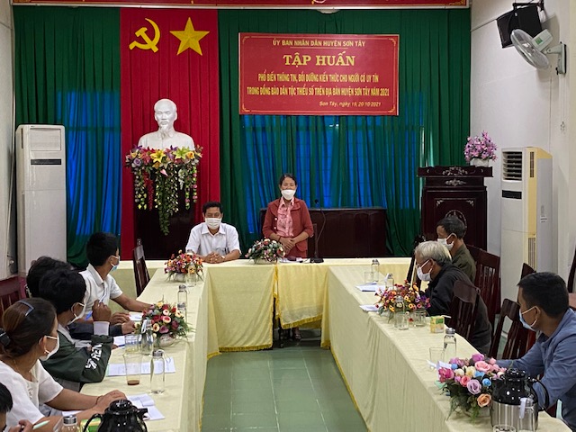 Huyện Sơn Tây tổ chức tập huấn cho người có uy tín trong đồng bào dân tộc thiểu số (đợt 02)