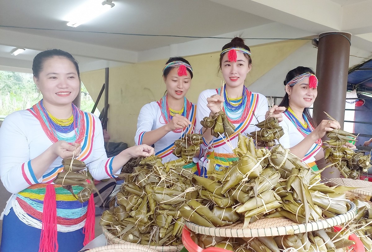 Tết Ngã rạ, nét văn hóa truyền thống của người Co ở Quảng Ngãi