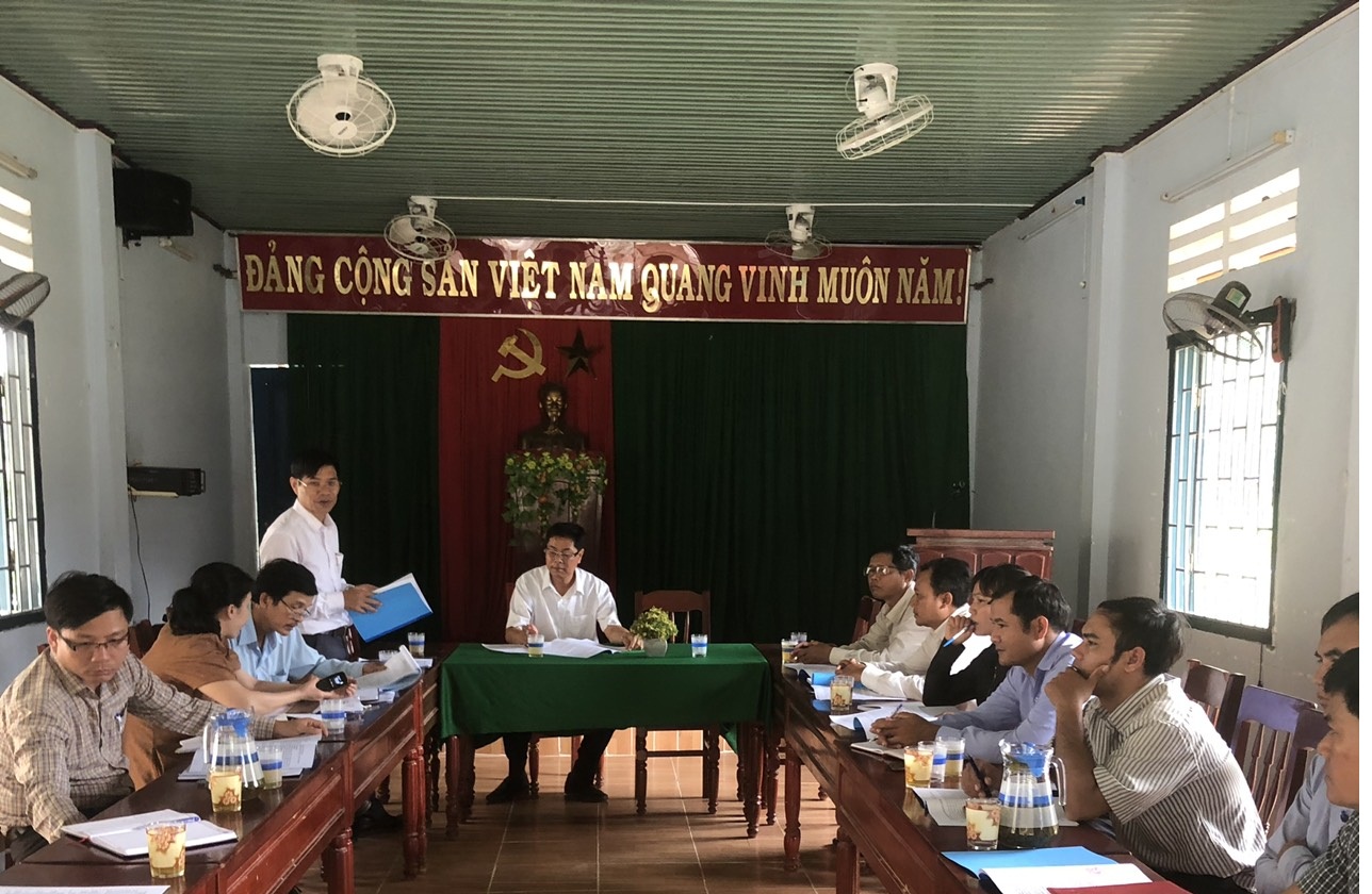 Ban Dân tộc tỉnh Quảng Ngãi kiểm tra kết quả thực hiện Chương trình 135 tại huyện Sơn Tây